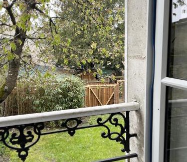 Senlis House | Maison Le Clos des Cerfs by La Boîte En Plus