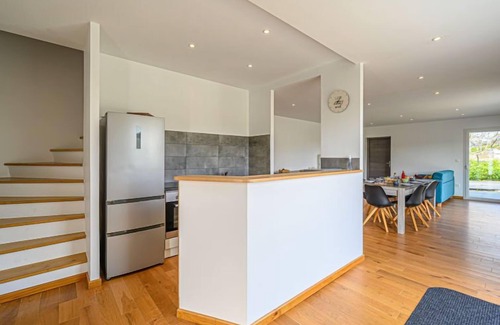 Saint-Pierre-Quiberon House | Maison Le Guernic by Interhome