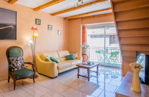 Creissels Apartment | Maison le vieux Creissels 4pers balcon parking gratuit
