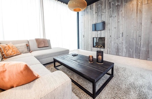 Somme-Leuze House | Maison Lodge 5 modern and luxuriously finished near Somme-Leuze