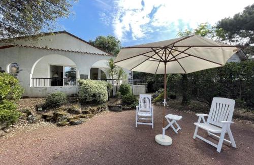 Saint-Brevin-l'Ocean House | Maison lumineuse avec jardin près de la plage - 4 couchages, quartier calme, St Brévin L'Océan - FR-1-364-136