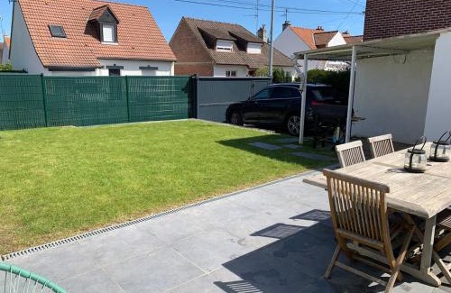 Cucq House | Maison lumineuse avec jardin & parking clos