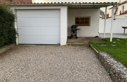 Cucq House | Maison lumineuse avec jardin & parking clos
