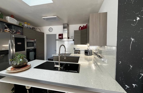 Grasse House | Maison Lumineuse et Moderne