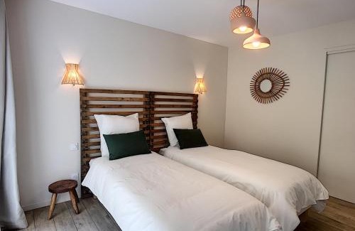 Avignon City Centre Villa | Maison Luxe 4 chambres - Patio - Climatisation - 10 minutes à pied du Pont d'Avignon