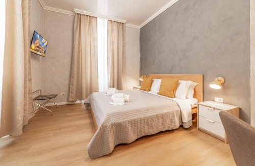 Rione XVIII Castro Pretorio House | Maison Macao - Golden Keys Collection