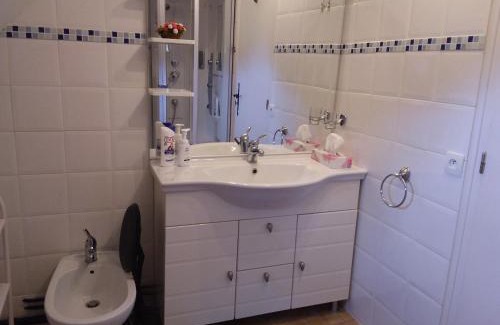 La Roche-l'Abeille Bed & Breakfast | Maison Maton
