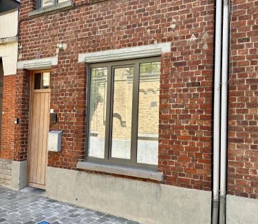 Ypres House | Maison Medard