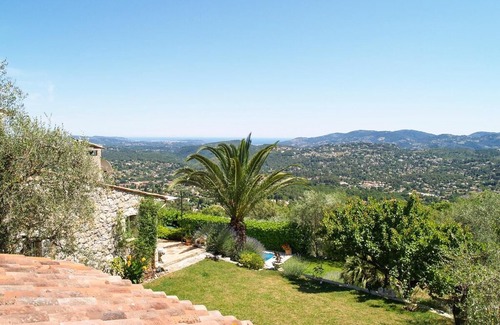 Speracedes Villa | Maison Miel at Provence-Alpes-Côte d'Azur