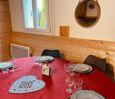 Saint-Jacques-des-Blats House | Maison montagne Lélou - 4 à 6 personnes - Saint Jacques des blats