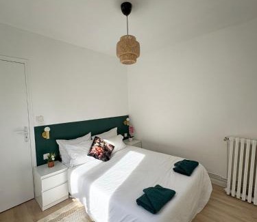 Sainte Marie - Saint Leon House | Maison moderne en plein centre ville du Havre avec jacuzzi et parking gratuit