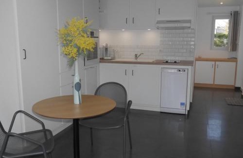 Locmaria House | Maison moderne et calme avec jardin, proche mer - Locmaria - FR-1-418-223