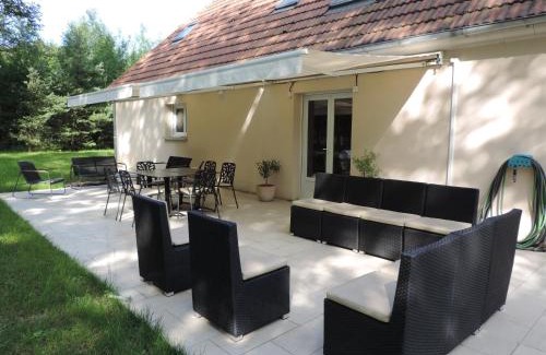 Sommecaise Villa | Maison neuve avec piscine dans domaine arboré - Domaine de la Brionnerie