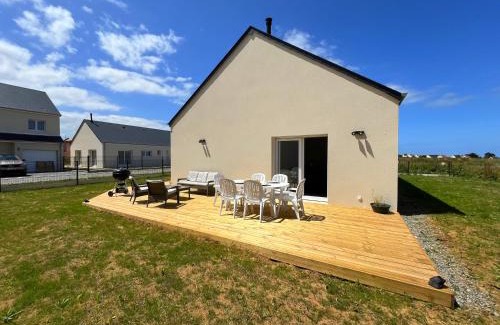 Courseulles-sur-Mer House | Maison neuve proche plage avec parking gratuit