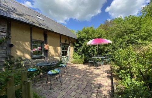 Sainte-Opportune House | Maison Normande avec Jardin, Terrasse et WIFI Inclus - FR-1-497-220