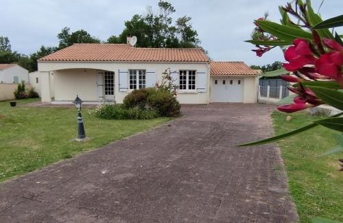 Domino House | Maison oléronaise avec piscine, jardin clos et à 1km de la plage de Foulerot - FR-1-778-30