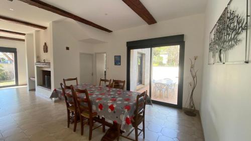 Pepieux House | Maison Pagnol