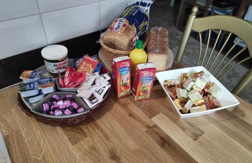 Tille House | maison pink flamingo aeroport tillé 2 a 4 personnes