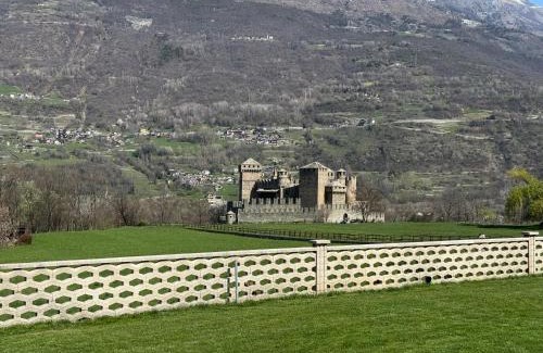 Pleod Apartment | MAISON PLEOD - Vista Castello e Giardino Privato