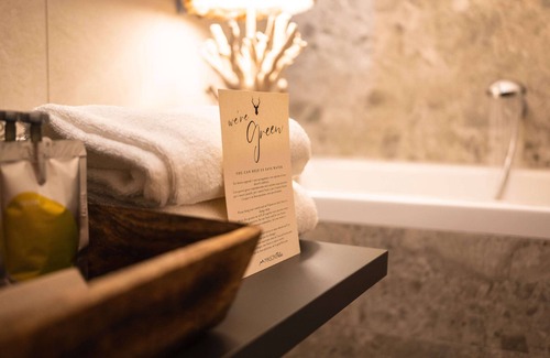 Antagnod Hotel | Maison Poluc Hotel Apartment