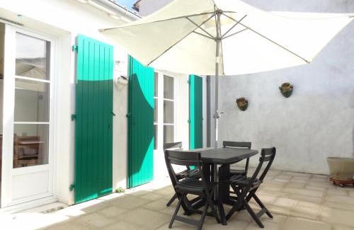 La Couarde-sur-Mer House | Maison Porcelaine