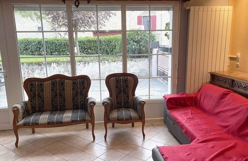 Belcaire House | Maison Pour Fêtes ou Repos, Recement Rénovée, en Plein Coeur de Belcaire