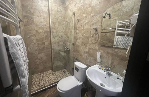 Chugureti House | Maison Privé View & Comfort