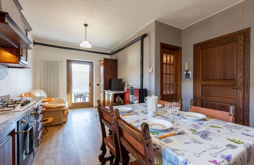 Barche Apartment | Maison Pro de Solari by Interhome