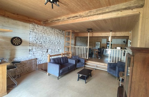 Lect House | Maison Proche du lac de Vouglans ! Séjours au Calme en Famille ou Entre Amis