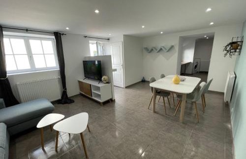 Meung-sur-Loire Apartment | Maison proche Loire et Châteaux
