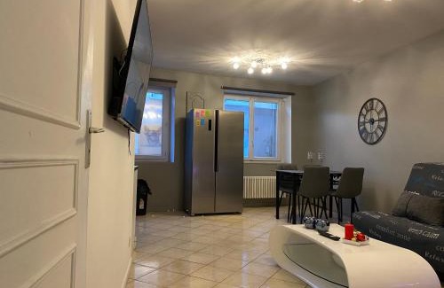 Dagneux Apartment | Maison proche Lyon Centrale du Bugey