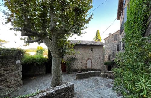 Les Arcs-sur-Argens House | Maison provençale dans village médiéval