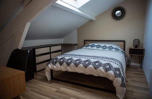 Miroir - Batignolles House | Maison Rénové Spacieuse Cosy Jardin 8 Pers