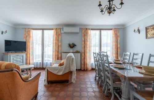 Biscarrosse House | Maison rénovée 6 pers. à Biscarrosse - Clim, jardin, à proximité du lac & plages - FR-1-319-549