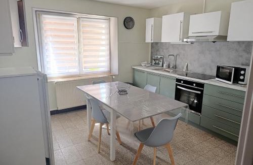 Paroisse Saint-Augustin-de-Chaux Apartment | Maison rénovée