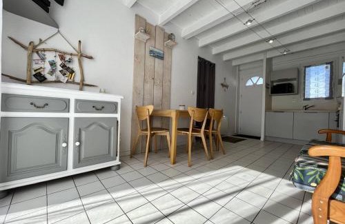 Saint-Pierre-d'Oleron House | Maison rénovée près plage, 6 couchages, Saint-Pierre-d'Oléron - FR-1-246A-177