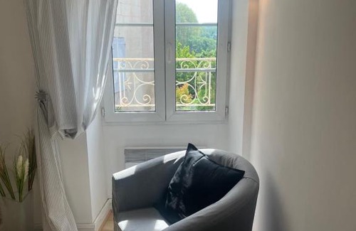 Aubeterre-sur-Dronne Apartment | Maison Saint Jacques