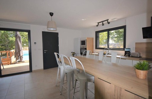 Saint Alban Auriolles House | Maison Saint-Alban-Auriolles, 4 pièces, 6 personnes - FR-1-382-140