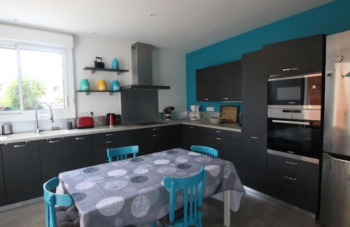 Saint-Brevin-les-Pins House | Maison Saint-Brevin-les-Pins, 5 pièces, 9 personnes - FR-1-364-95