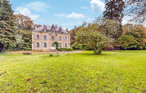 Saint-Lyphard House | Maison Saint-Lyphard