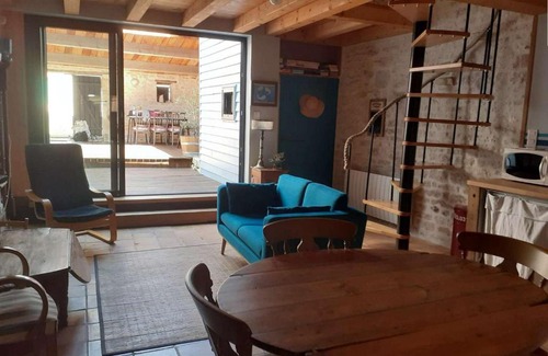 Saint-Pierre-d'Oleron House | Maison Saint-Pierre-d'Oléron, 3 pièces, 5 personnes - FR-1-246A-63