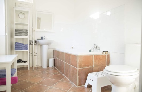 Commarin House | Maison Seguin du Château de Commarin
