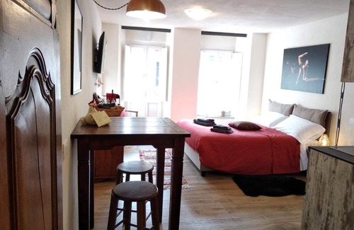 Aosta Apartment | Maison Soleil - Lola suite