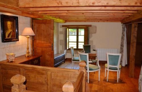 Saint-Martin-des-Entrees House | Maison spacieuse à Saint-Martin-des-Entrées avec jardin