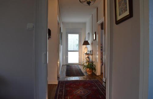 St.-Martin-des-Champs House | Maison spacieuse entre la ville et la côte