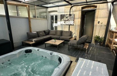 Le Fief-Sauvin House | Maison spa relaxing