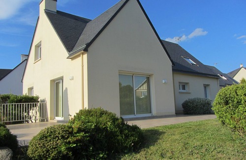 Donville-les-Bains House | Maison Spacieuse et Lumineuse de 160 m2 Avec vue mer