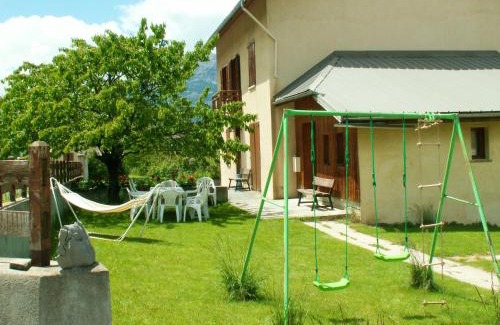 Villar-Saint-Pancrace House | Maison spacieuse à Villar-Saint-Pancrace avec vue montagne