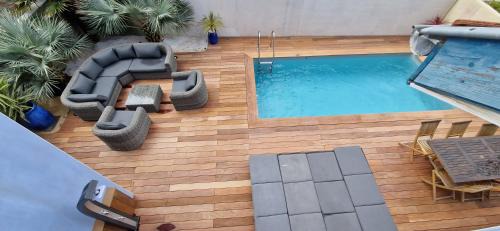 Quartier des Boucholeurs Apartment | Maison spacieuse avec piscine proche de la plage