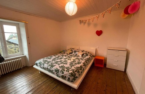 Pleugueneuc Villa | Maison spacieuse authentique proche St Malo Rennes, bienvenue à la Casa Cozumel